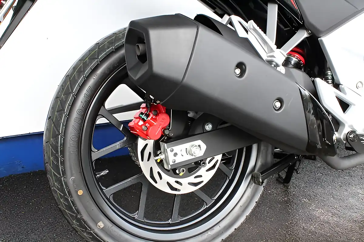 Used 2024 Kymco Visar 125 Black - Interior and Exterior details 5