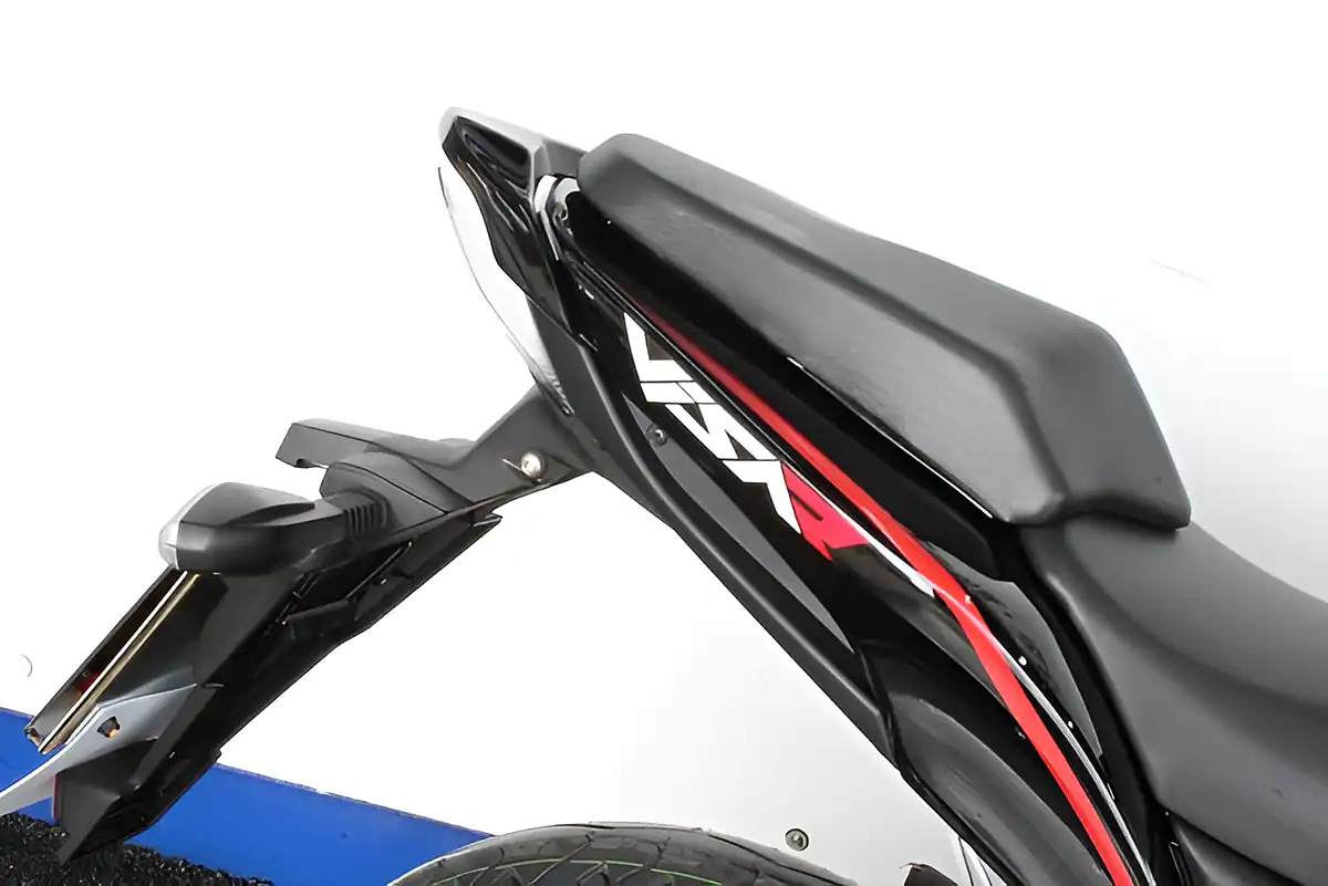 Used 2024 Kymco Visar 125 Black - Interior and Exterior details 6