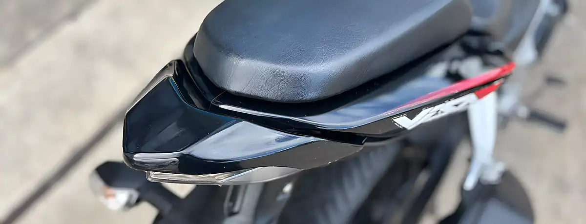 Used 2024 Kymco Vsr 125 Black - Interior and Exterior details 6