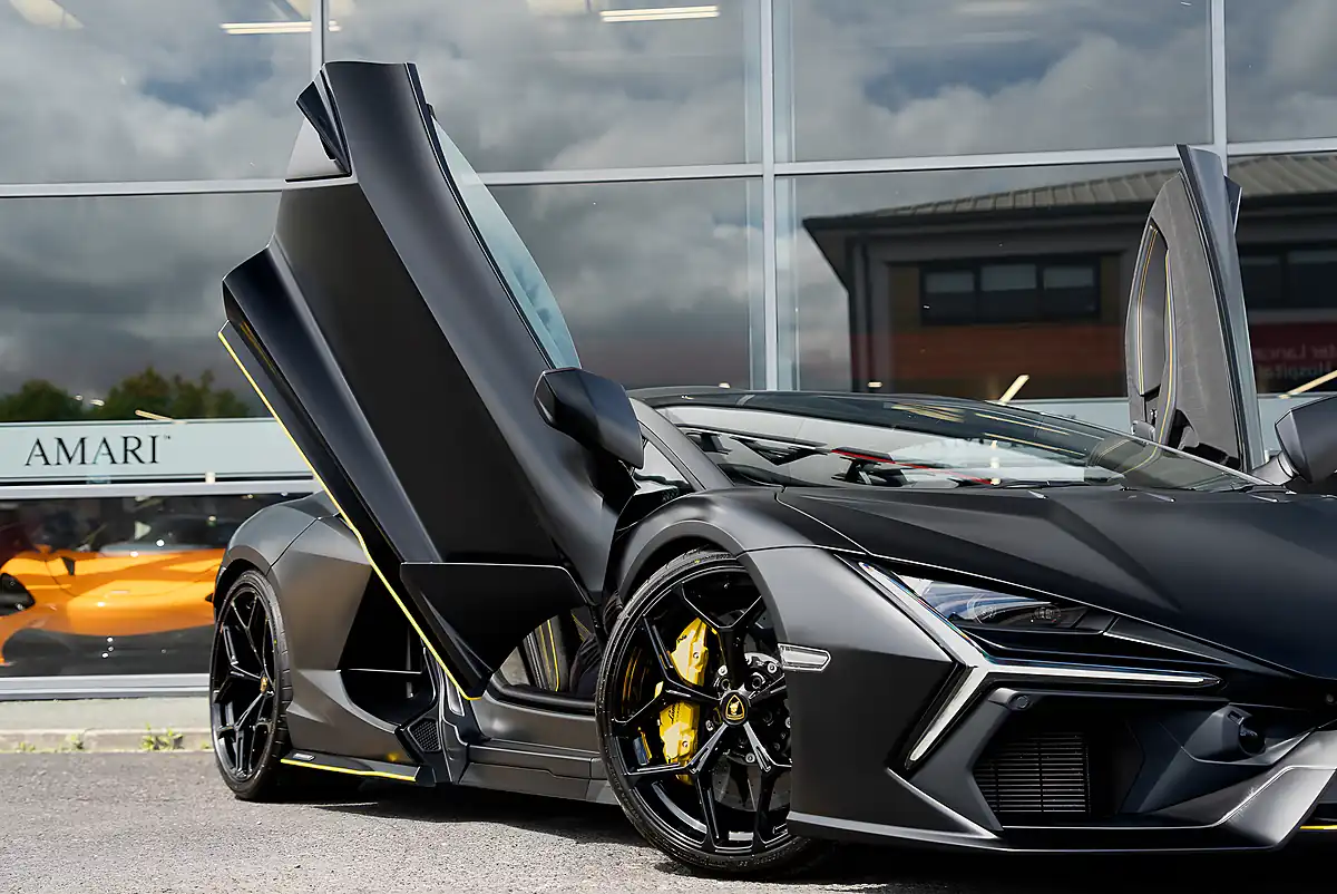 Used 2024 Lamborghini Revuelto S-a Nemesis Nero - Interior and Exterior details 16