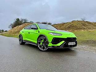 Used 2024 Lamborghini Urus Performante Green - Interior and Exterior details 12