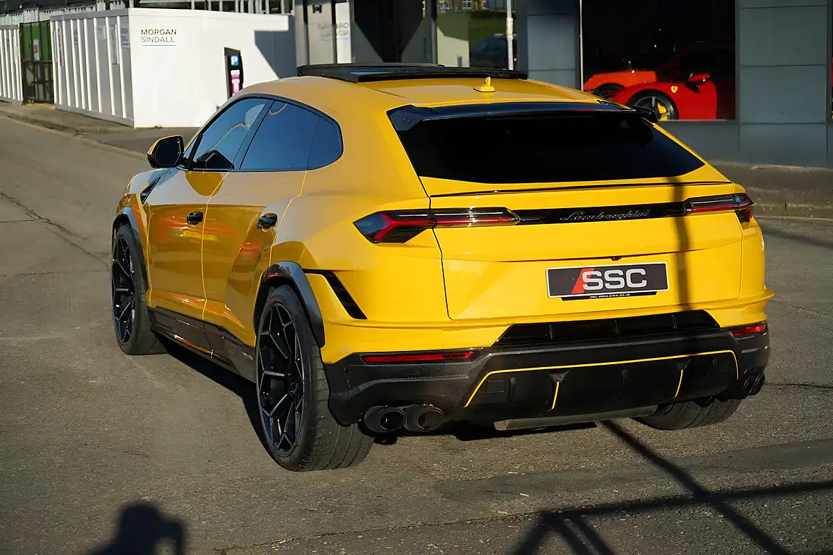 Used 2024 Lamborghini Urus Performante Yellow - Interior and Exterior details 11