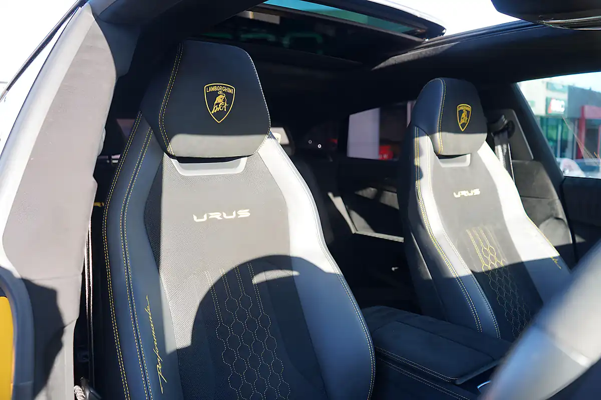 Used 2024 Lamborghini Urus Performante Yellow - Interior and Exterior details 3