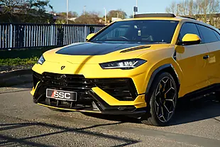 Used 2024 Lamborghini Urus Performante Yellow - Interior and Exterior details 9