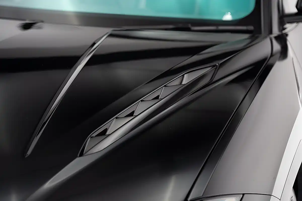 Used 2024 Lamborghini Urus S Black - Interior and Exterior details 13