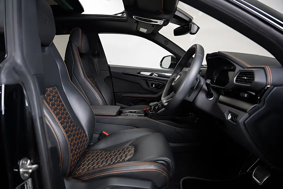 Used 2024 Lamborghini Urus S Black - Interior and Exterior details 14
