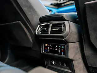 Used 2024 Lamborghini Urus S Blu Aegir - Interior and Exterior details 19