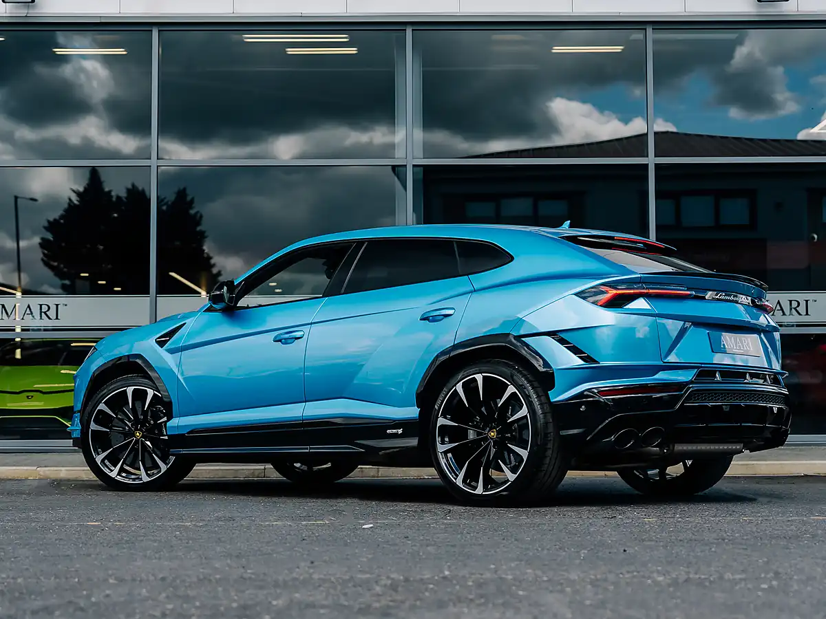 Used 2024 Lamborghini Urus S Blu Aegir - Interior and Exterior details 3