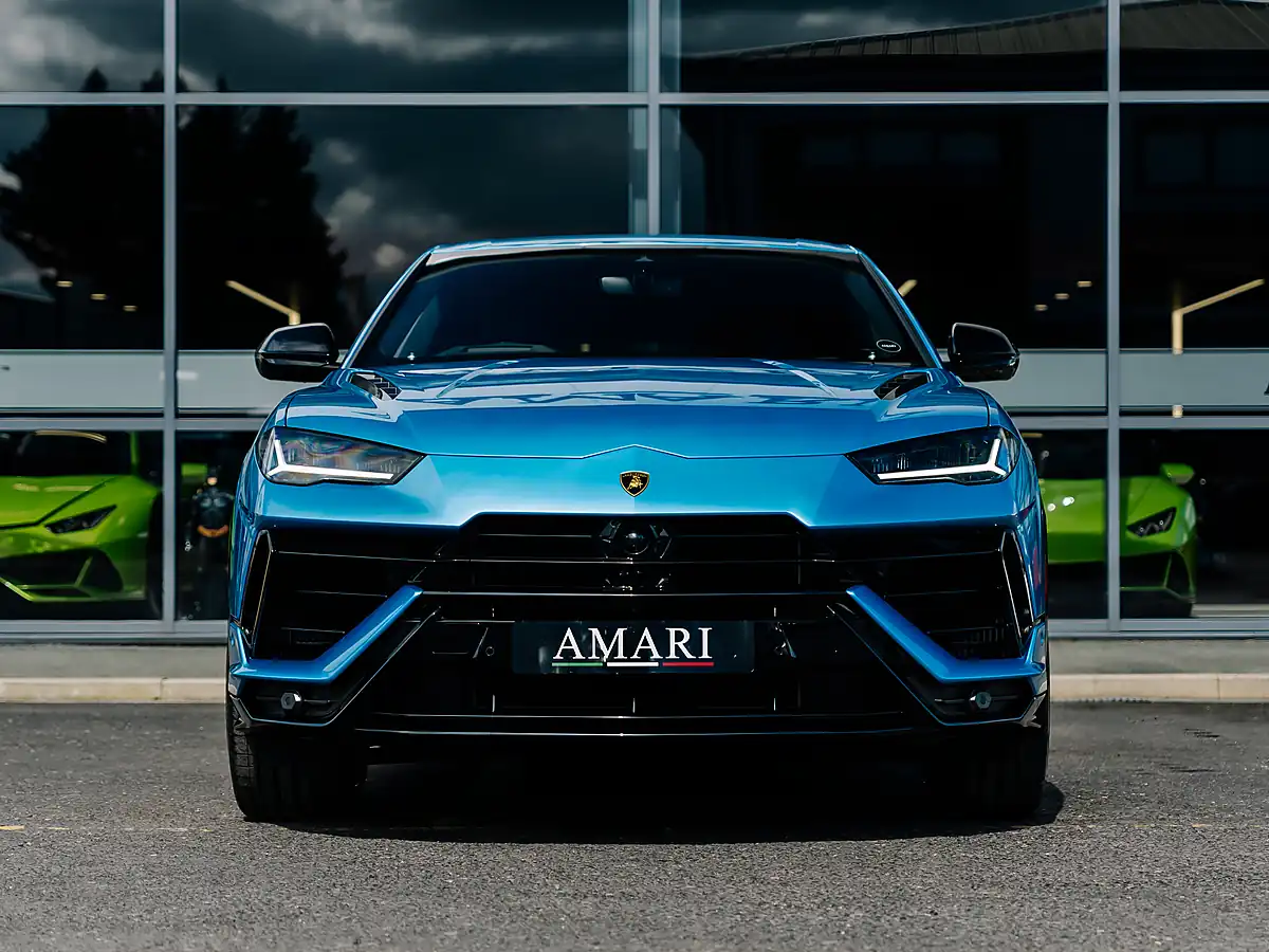 Used 2024 Lamborghini Urus S Blu Aegir - Interior and Exterior details 4