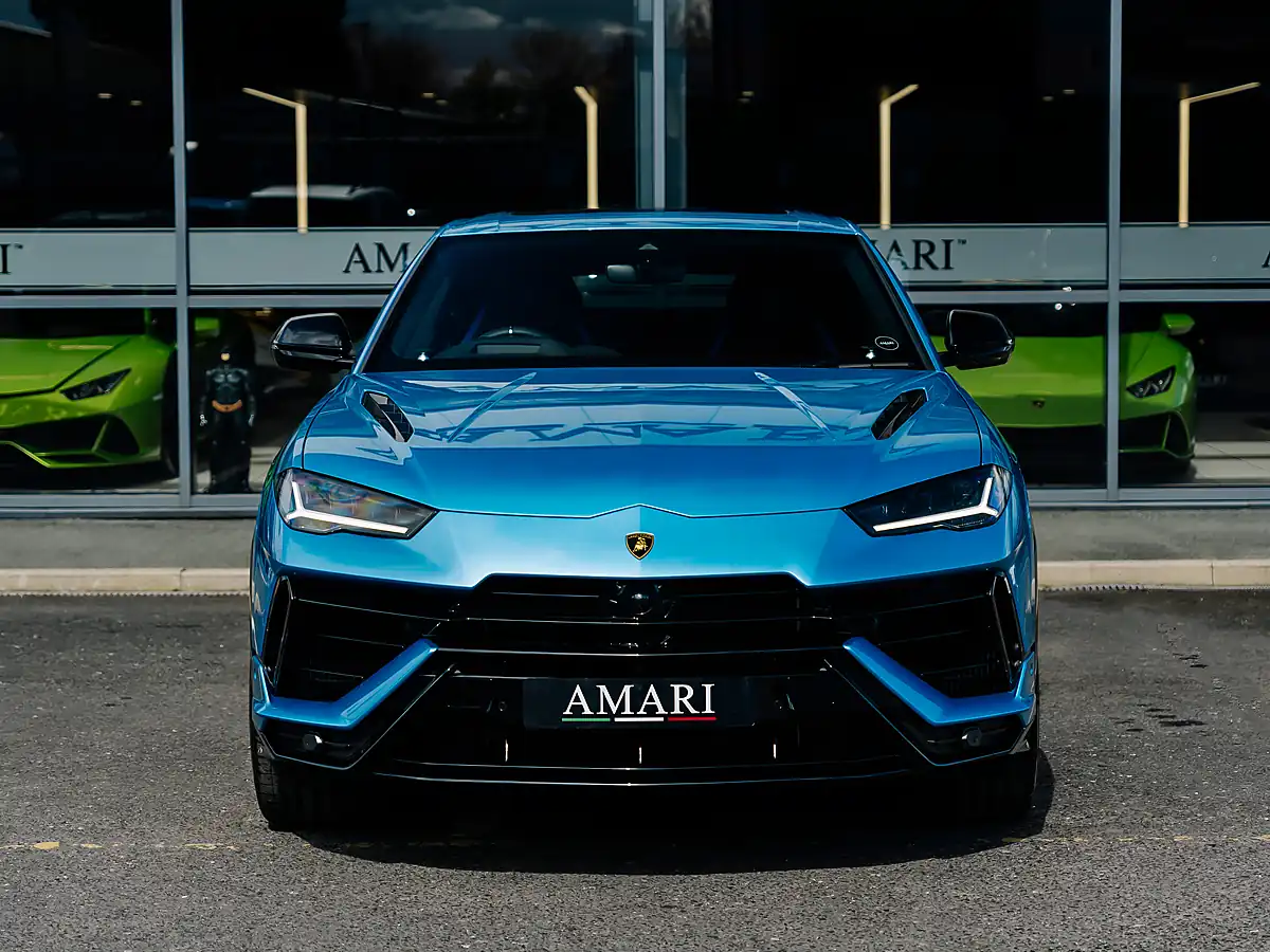 Used 2024 Lamborghini Urus S Blu Aegir - Interior and Exterior details 5