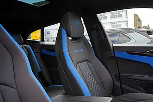 Used 2024 Lamborghini Urus S Blue - Interior and Exterior details 12