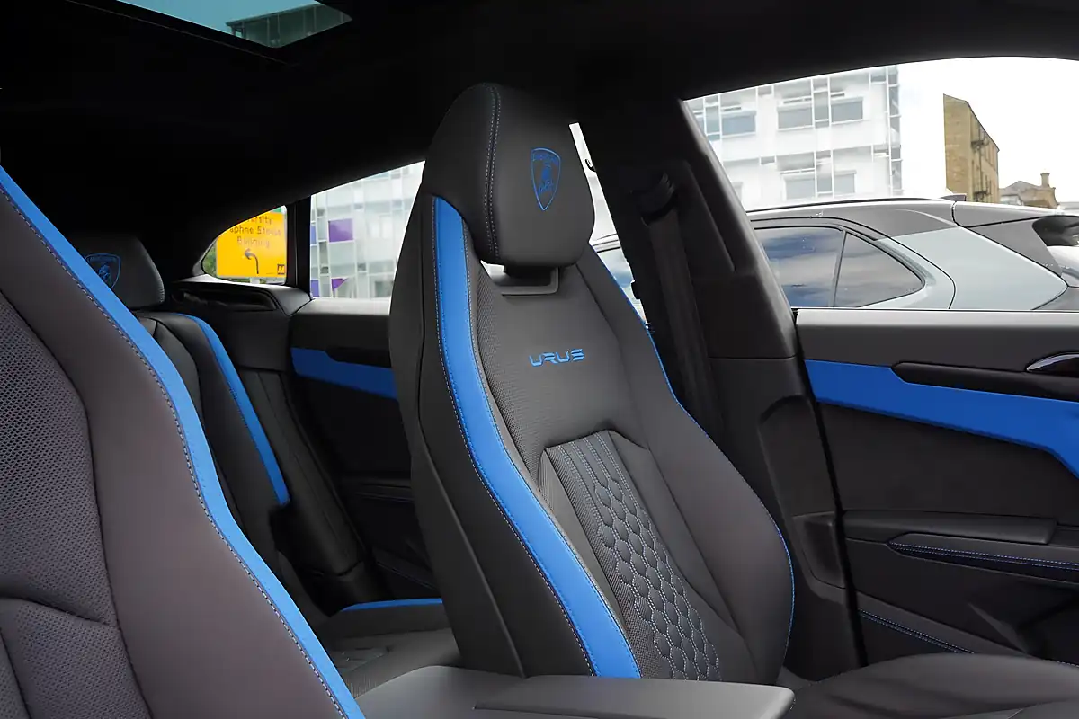 Used 2024 Lamborghini Urus S Blue - Interior and Exterior details 12