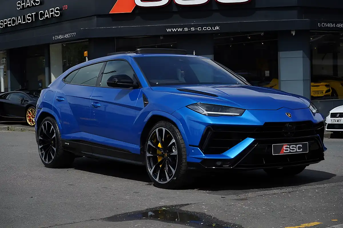 Used 2024 Lamborghini Urus S Blue - Interior and Exterior details 4
