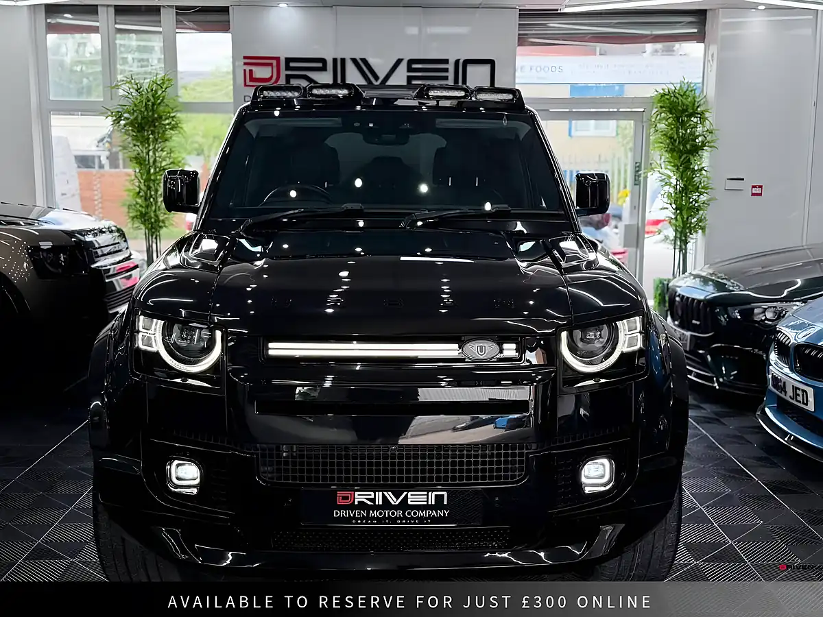 Used 2024 Land Rover Defender 110 Se Black - Interior and Exterior details 4