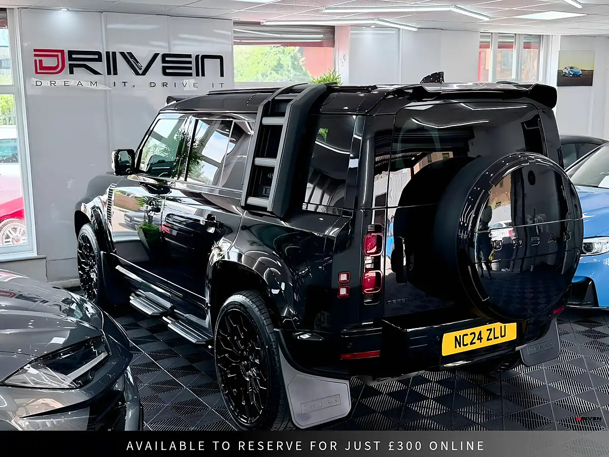 Used 2024 Land Rover Defender 110 Se Black - Interior and Exterior details 8