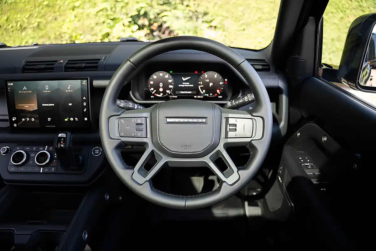 Used 2024 Land Rover Defender 110 X-Dynamic Hse Black - Interior and Exterior details 13