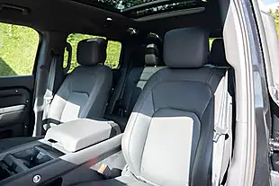 Used 2024 Land Rover Defender 110 X-Dynamic Hse Black - Interior and Exterior details 17