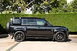 Used 2024 Land Rover Defender 110 X-Dynamic Hse Black - Interior and Exterior details 2