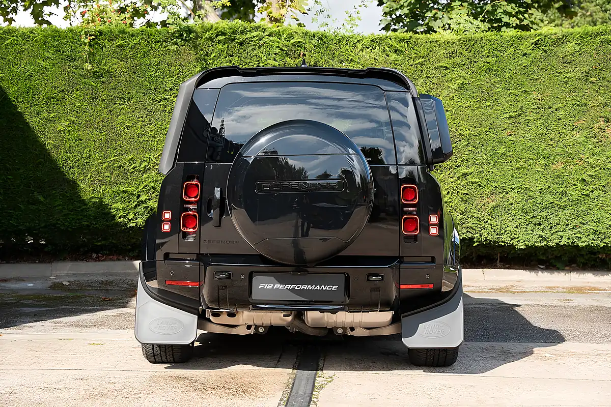 Used 2024 Land Rover Defender 110 X-Dynamic Hse Black - Interior and Exterior details 4