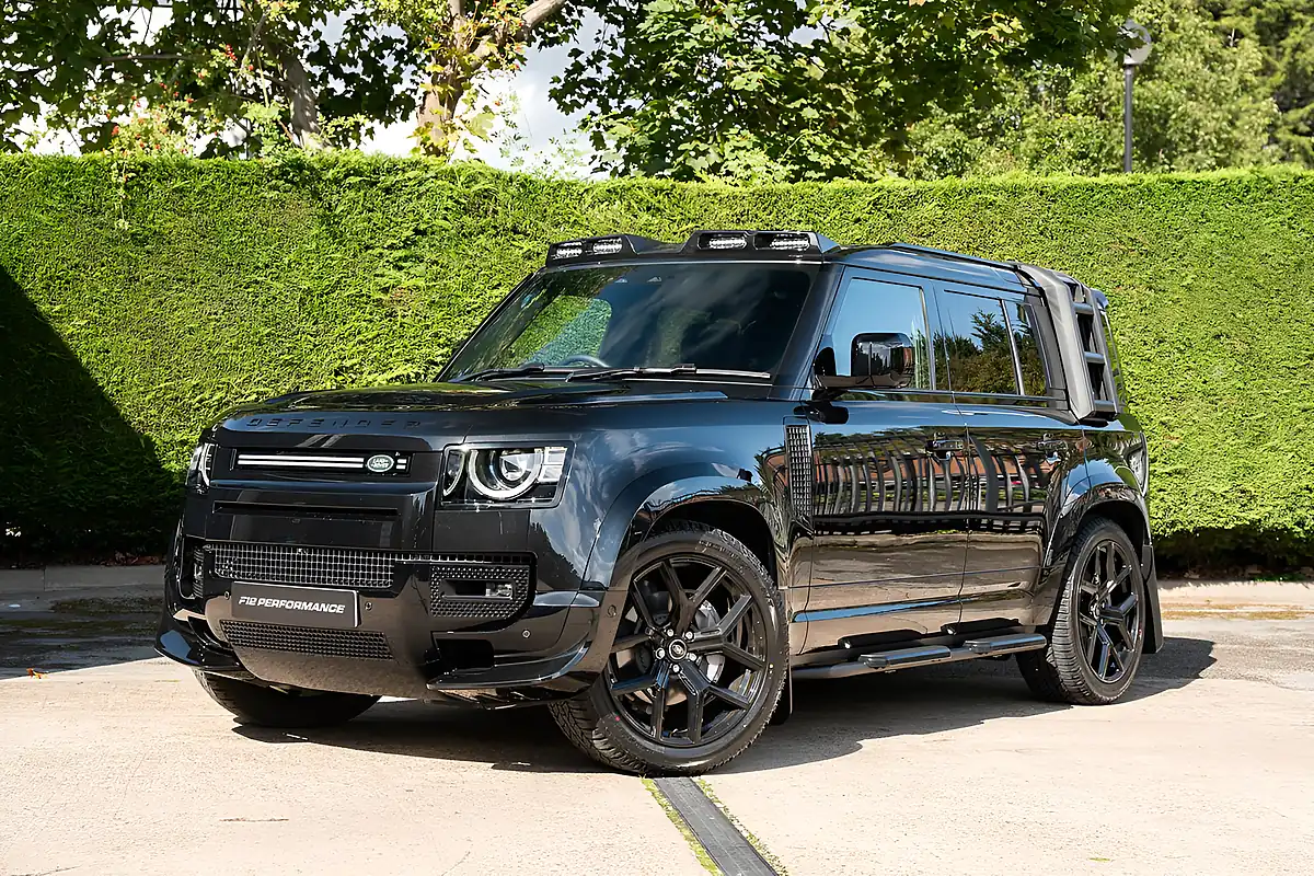 Used 2024 Land Rover Defender 110 X-Dynamic Hse Black - Interior and Exterior details 7