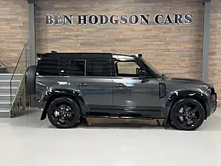 Used 2024 Land Rover Defender 110 X-Dynamic Hse Carpathian Grey - Interior and Exterior details 5