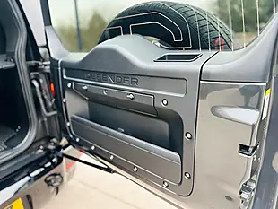 Used 2024 Land Rover Defender 110 X-Dynamic Hse Grey - Interior and Exterior details 14