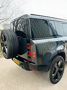 Used 2024 Land Rover Defender 110 X-Dynamic Hse Grey - Interior and Exterior details 19