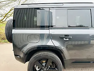 Used 2024 Land Rover Defender 110 X-Dynamic Hse Grey - Interior and Exterior details 20