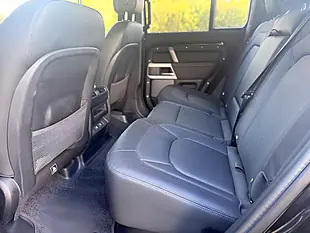 Used 2024 Land Rover Defender 110 X-Dynamic Hse Santorini Black - Interior and Exterior details 13