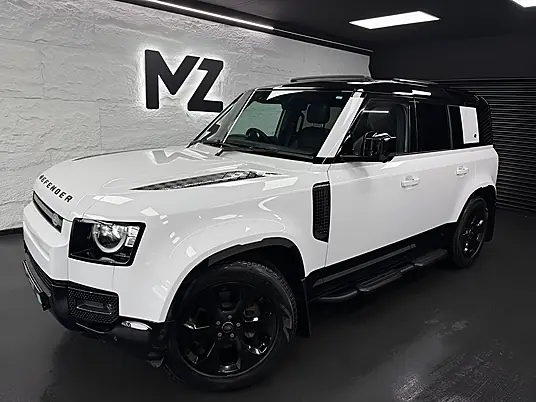 2024 Land Rover Defender 110 P300 X-Dynamic HSE