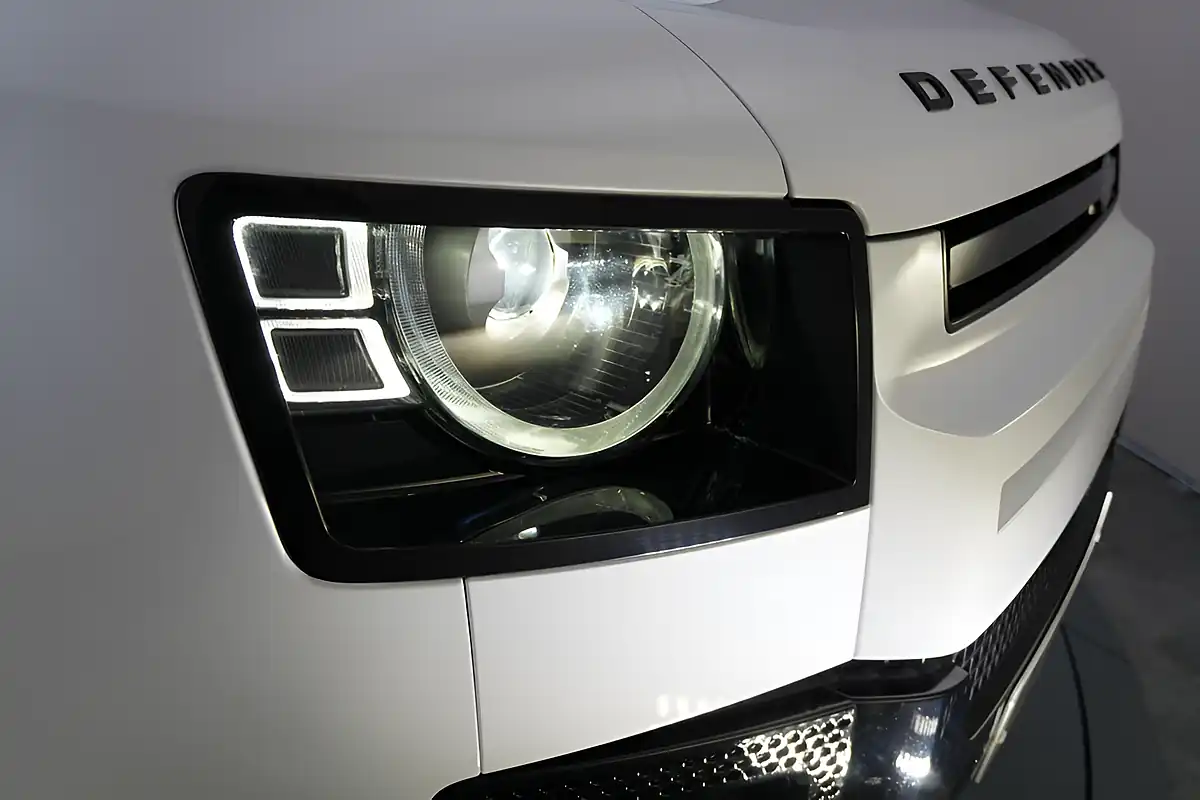 Used 2024 Land Rover Defender 110 X-Dynamic Hse White - Interior and Exterior details 19