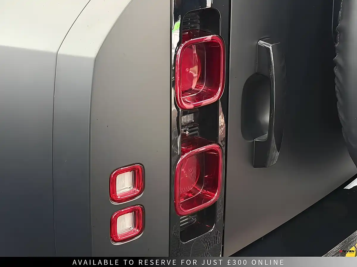 Used 2024 Land Rover Defender 110 X-Dynamic Se Black - Interior and Exterior details 13