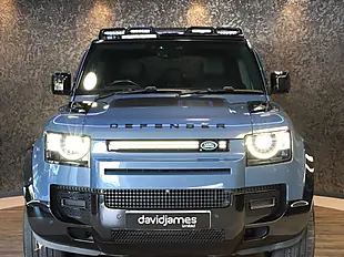 Used 2024 Land Rover Defender 110 X-Dynamic Se Blue - Interior and Exterior details 5