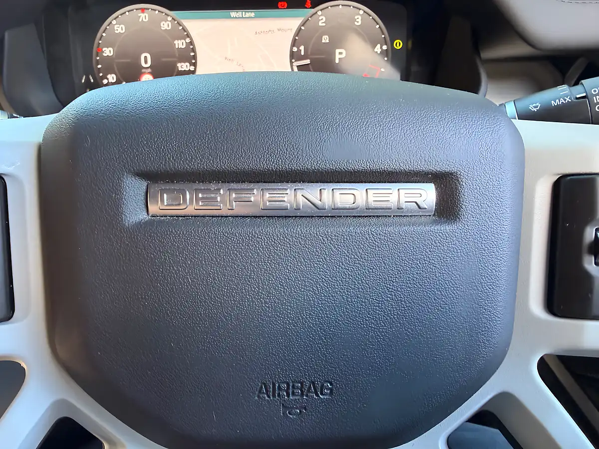 Used 2024 Land Rover Defender 110 X-Dynamic Se Eiger Grey - Interior and Exterior details 15