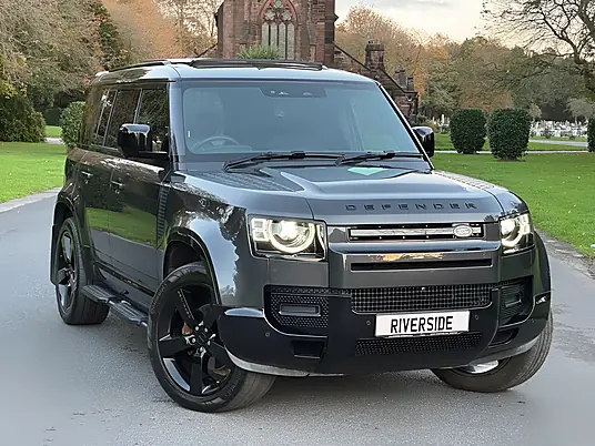 2024 Land Rover Defender 110 D250 X-Dynamic SE