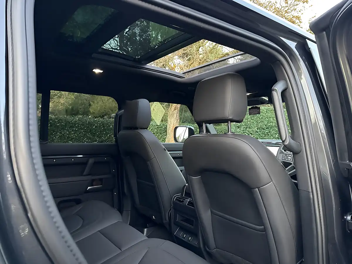 Used 2024 Land Rover Defender 110 X-Dynamic Se Grey - Interior and Exterior details 17
