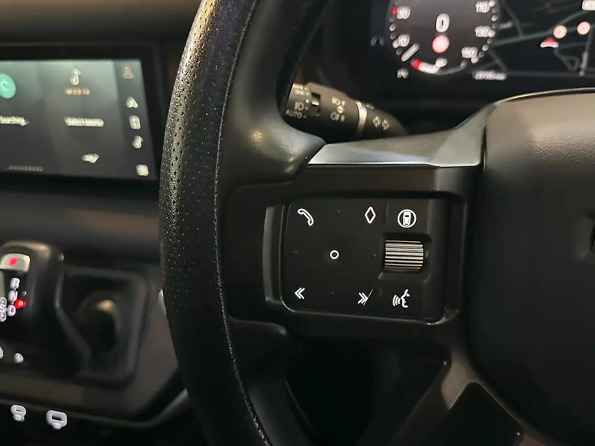 Used 2024 Land Rover Defender 110 Xs Edition Black - Interior and Exterior details 17