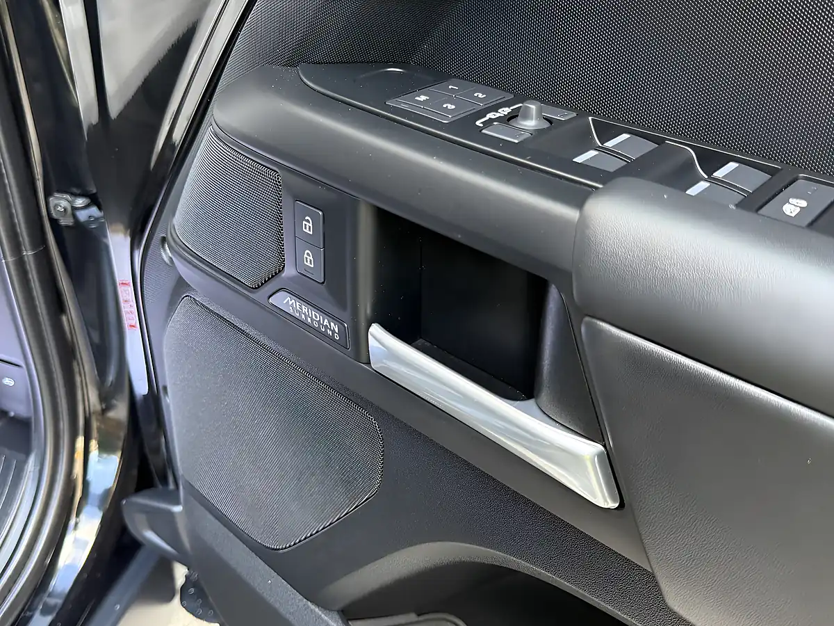 Used 2024 Land Rover Defender 130 X-Dynamic Hse Black - Interior and Exterior details 17