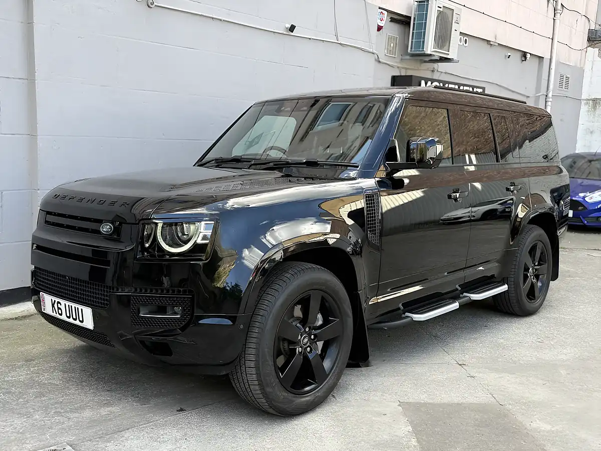 Used 2024 Land Rover Defender 130 X-Dynamic Hse Black - Interior and Exterior details 2