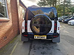 Used 2024 Land Rover Defender 90 S Hard Top White - Interior and Exterior details 10