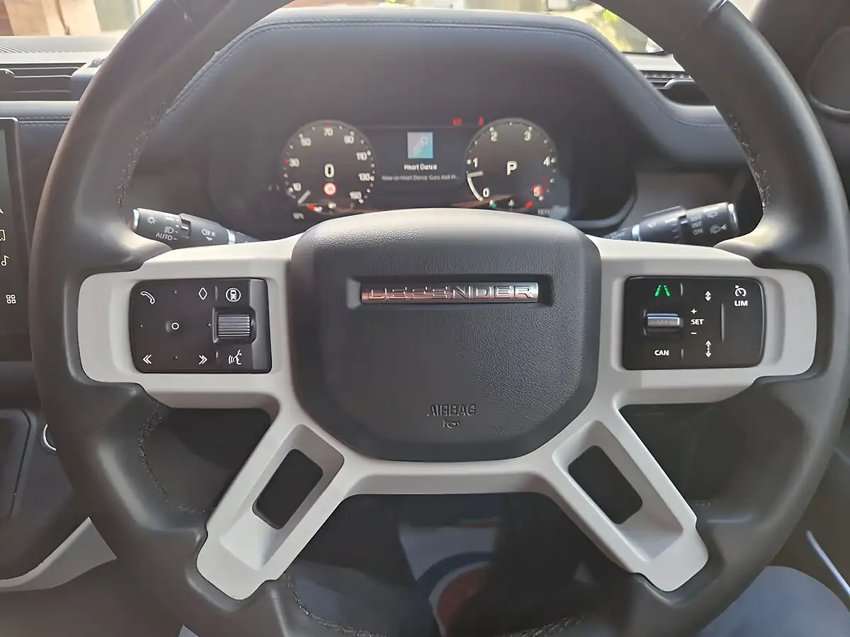 Used 2024 Land Rover Defender 90 S Hard Top White - Interior and Exterior details 5