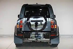 Used 2024 Land Rover Defender 90 X-Dynamic Hse Hard Top Carpathian Grey - Interior and Exterior details 6