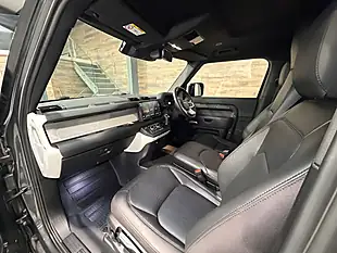 Used 2024 Land Rover Defender S Hard Top 90 Carpathian Grey - Interior and Exterior details 10