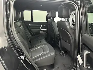 Used 2024 Land Rover Defender X-Dynamic Hse Black - Interior and Exterior details 10