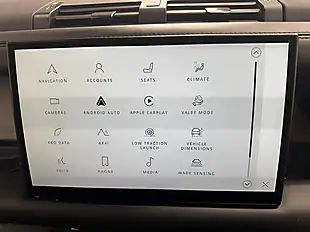 Used 2024 Land Rover Defender X-Dynamic Hse Black - Interior and Exterior details 17