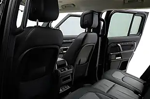 Used 2024 Land Rover Defender X-Dynamic Hse Black - Interior and Exterior details 15