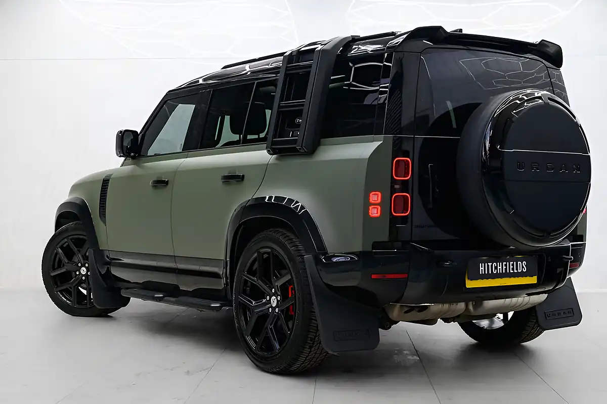 Used 2024 Land Rover Defender X-Dynamic Hse Black - Interior and Exterior details 7