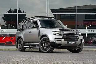 Used 2024 Land Rover Defender X-Dynamic Hse Grey - Interior and Exterior details 10