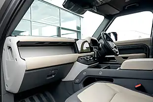 Used 2024 Land Rover Defender X-Dynamic Hse Grey - Interior and Exterior details 2