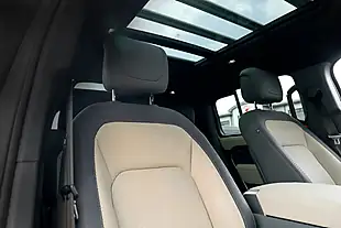 Used 2024 Land Rover Defender X-Dynamic Hse Grey - Interior and Exterior details 3